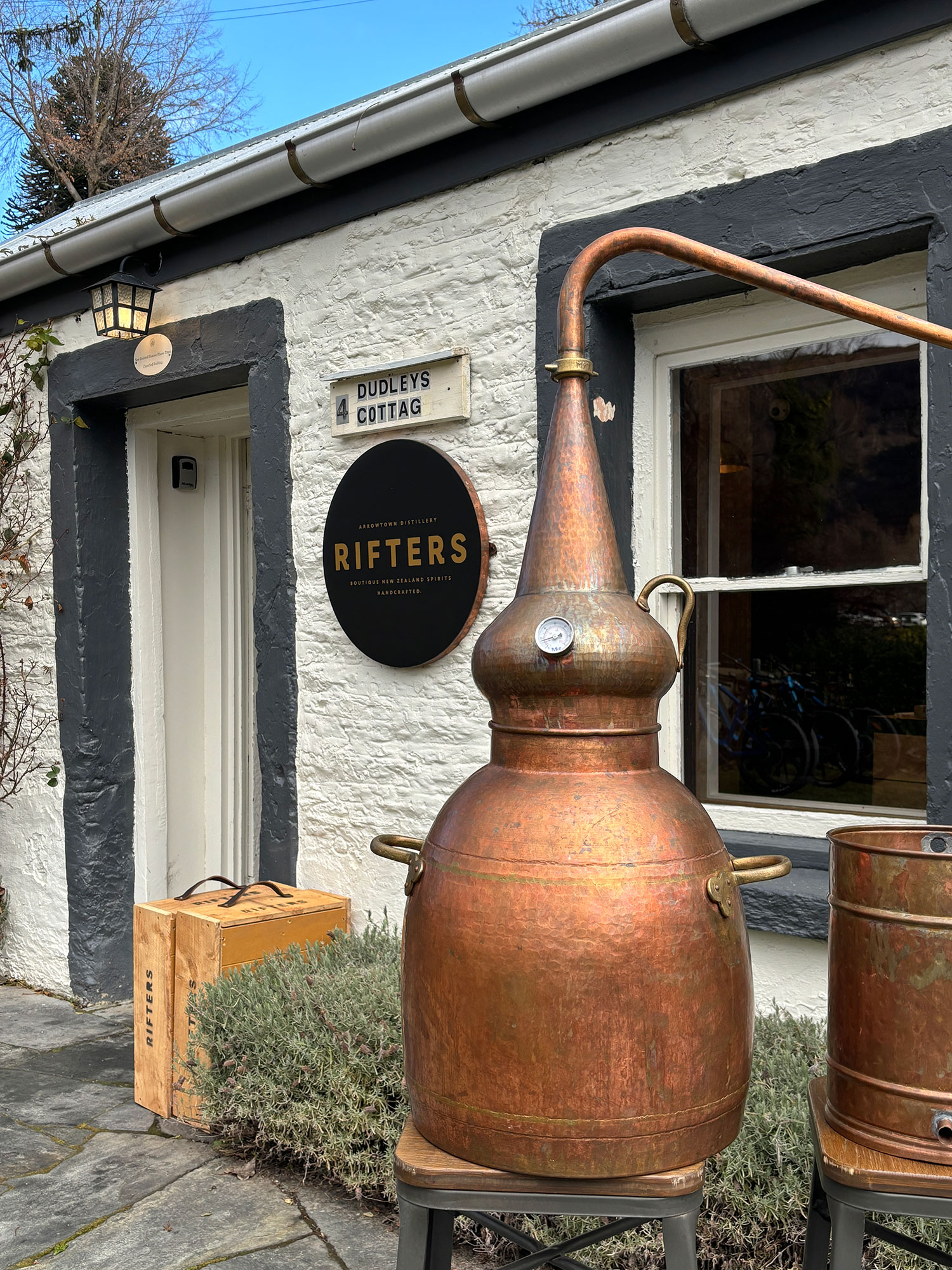 Arrowtown Distillery T/A Rifters