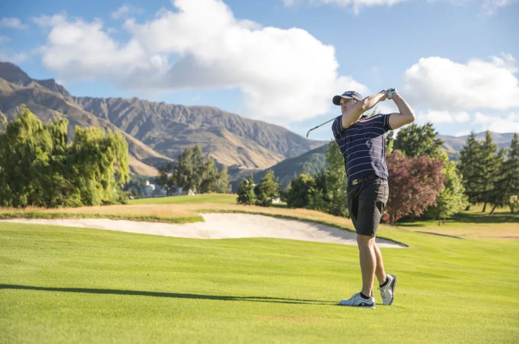 Golfing in Arrowtown