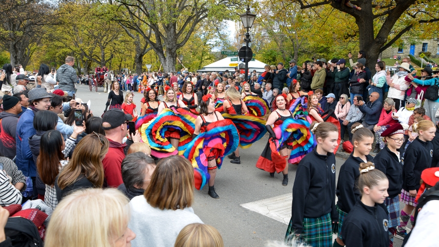 Buckingham Belles - Arrowtown Autumn Festival