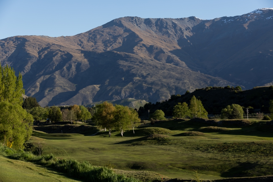 Arrowtown Golf Club course green