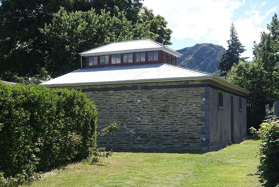 Arrowtown old gaol