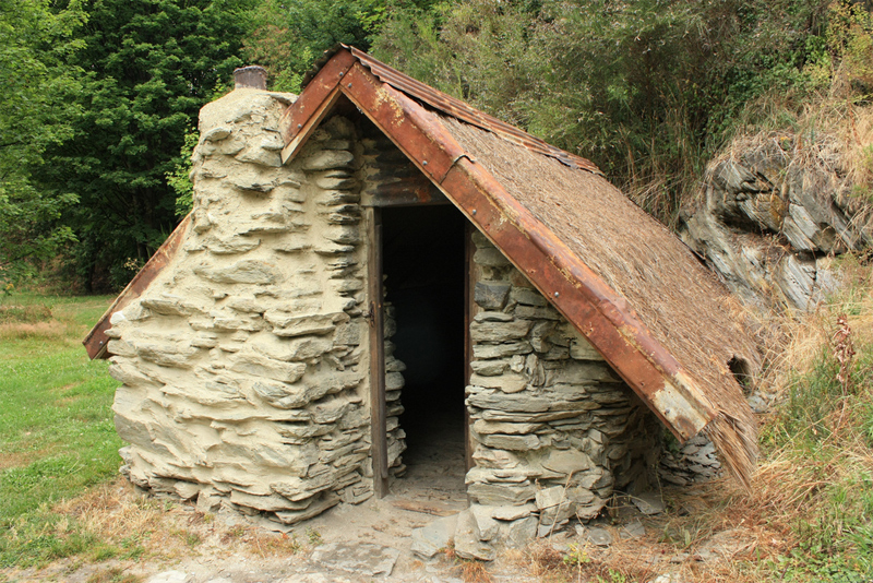 arrowtown-chinese-4 hut miner