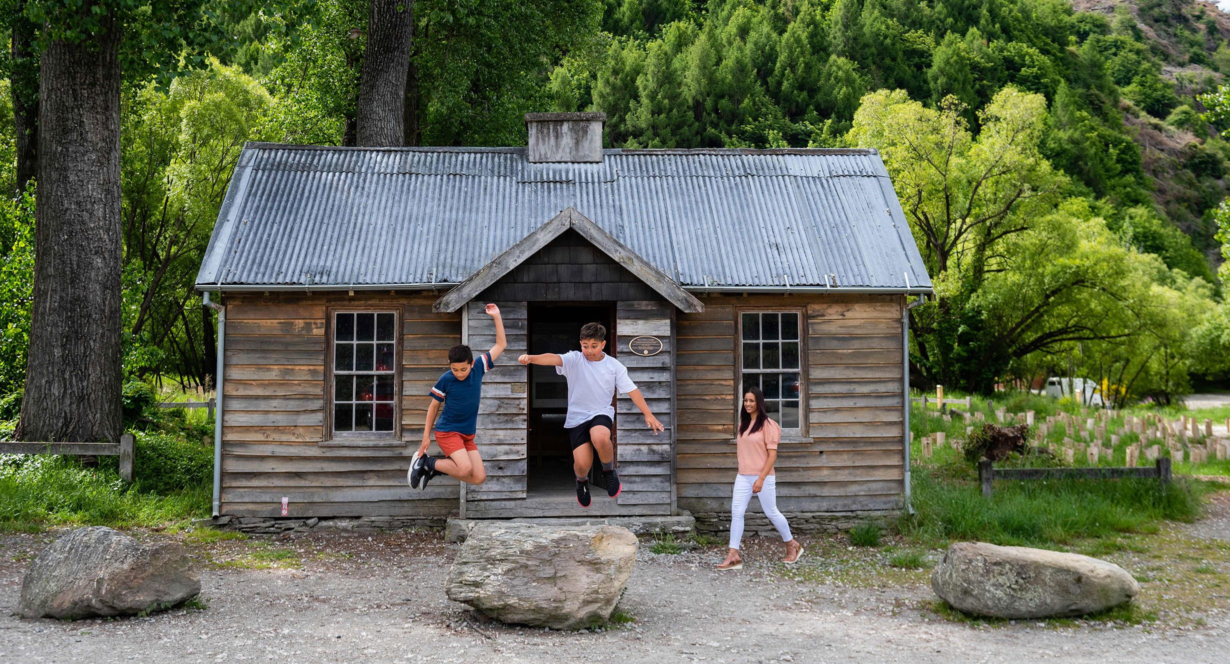 police-hut in Arrowtown